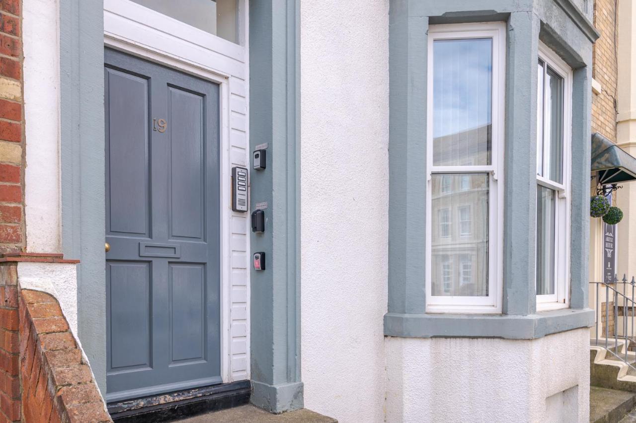 Apartament Whitby Heights Zewnętrze zdjęcie